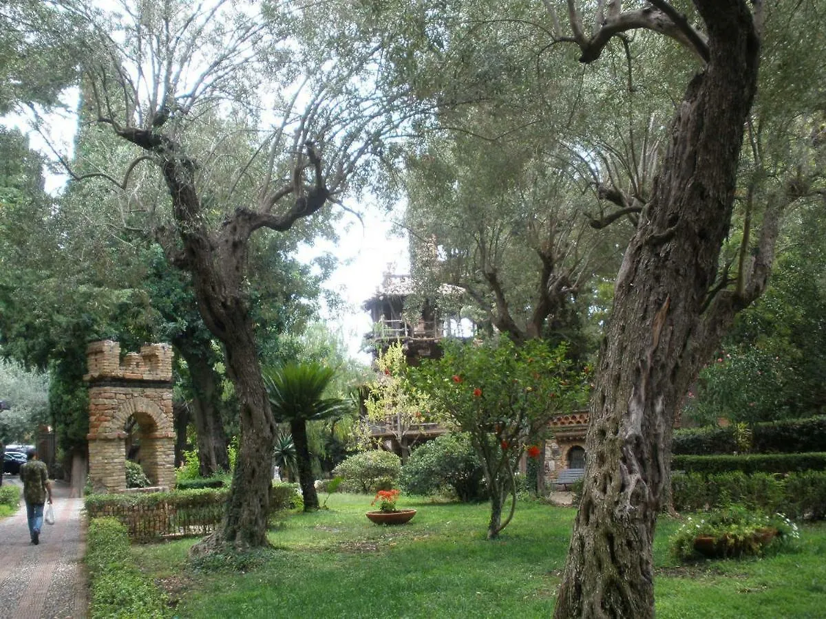 Belvedere House Taormina 0*,  Itálie